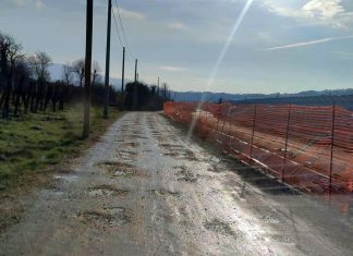 Ponte – Strade nel fango per i lavori dell’Alta velocità, residenti infuriati: «Adesso basta»