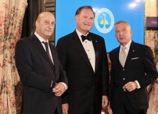 Usa, giudice della Corte suprema Samuel Alito premiato dalla Fondazione Magna Grecia