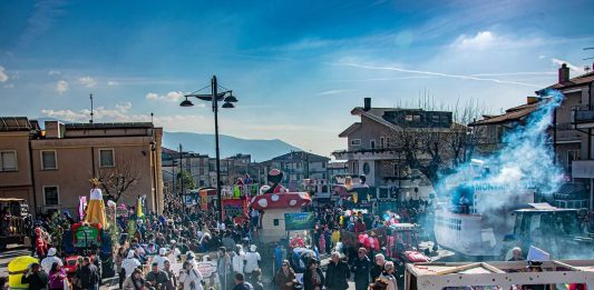 Carri e maschere, oggi la giornata conclusiva del Carnevale di Guardia Sanframondi