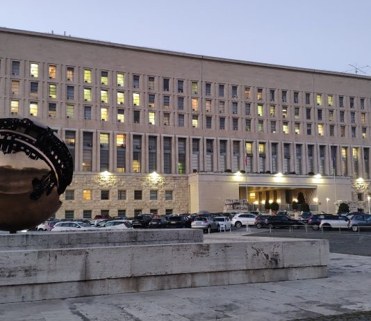 Medio Oriente in fiamme, anche cittadini sanniti bloccati dalla guerra: allertata la Farnesina