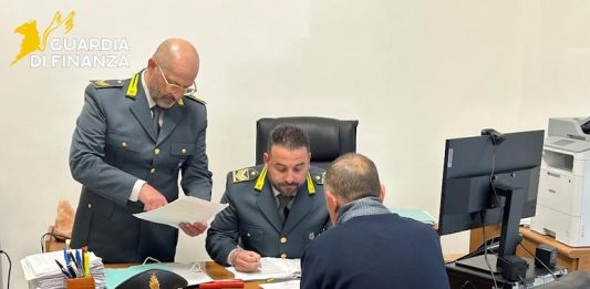 Controlli della Finanza in città e in provincia: scoperti quattro lavoratori in nero