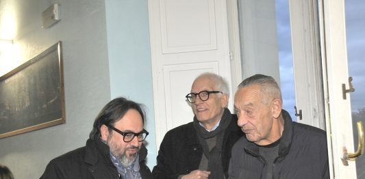 Assemblea Pd, assenze pesanti. Del Basso De Caro: “Campo largo non si fa per decreto”