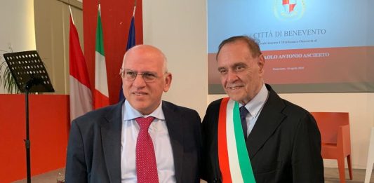 Benevento conferisce la cittadinanza onoraria al prof Paolo Ascierto