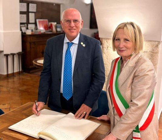 Il prof Ascierto è cittadino onorario di Sant’Agata de’ Goti