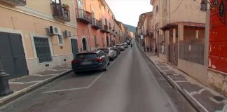 Tragico schianto in moto a Solopaca: finisce contro le auto in sosta, perde la vita 37enne