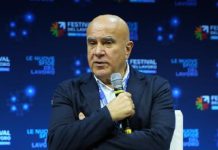 Lavoro, De Luca: “Festival 2027 a fine aprile in coincidenza del 1° maggio alla Nuvola di Roma”
