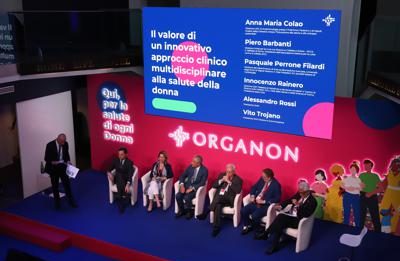 ‘Qui, per la salute di ogni donna’, istituzioni ed esperti rilanciano approccio di genere nella cura
