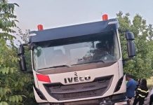 Disagi tra via Capodimonte e contrada cancelleria, residenti esasperati: “C’è persino una betoniera in bilico sul burrone”