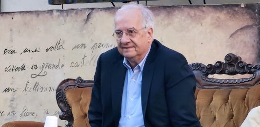 Festival del Libro di Ceppaloni, Veltroni e Mari si prendono la scena