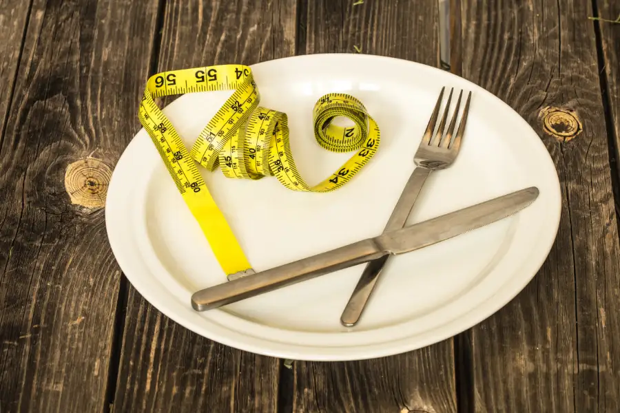 digiuno-disordine-alimentare