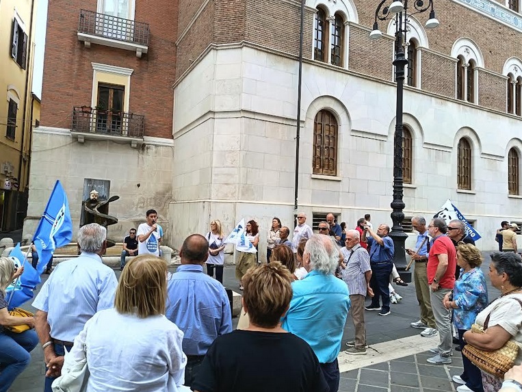 protesta acqua