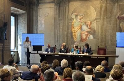 Vaccini: non prevenire costa, 5 proposte di HappyAgeing per Pnpv in over 65