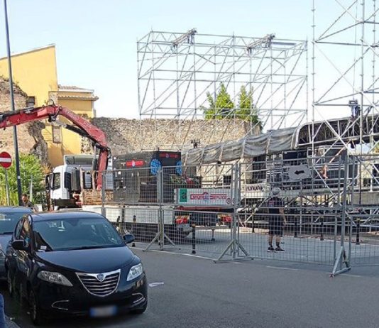 Concerti e divieti, piazza cardinal Pacca off limits: monta la protesta dei commercianti