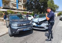 Scontro tra due auto: tanta paura, ma nessun ferito