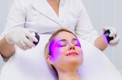 Salute, la dipendenza da ‘ritocco’ esiste, fra le habitué a rischio 1 donna su 5