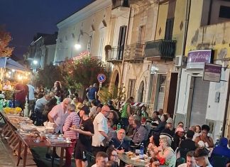 Solopaca, la spinta dei rioni riaccende il paese