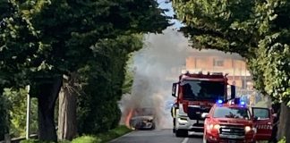 San Giorgio del Sannio – Auto a fuoco in via dei Sanniti, illesa la donna al volante