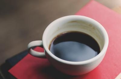 Picco di ormoni sessuali per chi beve abitualmente caffè, lo studio