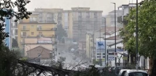 Pioggia e raffiche di vento: danni nella zona alta della città