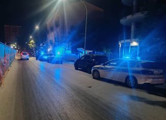 Scontro a calci e pugni in città, sette persone denunciate. Episodio di violenza anche al Ferragosto Sannazareno