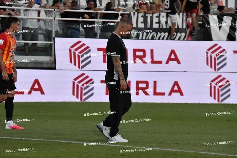 WhatsApp Image 2026-09-05 at 19.21.35 (5) Floro Flores