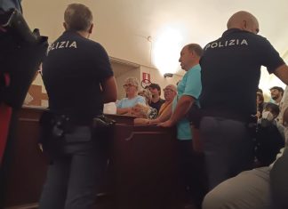 Airola, consiglio comunale aperto nel caos: tensione, contestazione e richiesta di dimissioni