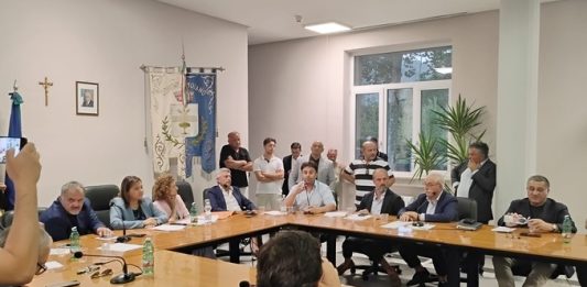 Rogo, incontro a Moiano con l’assessora Serluca: “Verifiche e dati certi su inquinanti nei terreni”