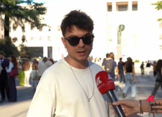 Roma, artista Varsalone: “La mia opera aiuta studenti in ricerca proprio benessere”