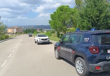 Uccide i due fratelli, poi si toglie la vita: il dramma familiare di Apice