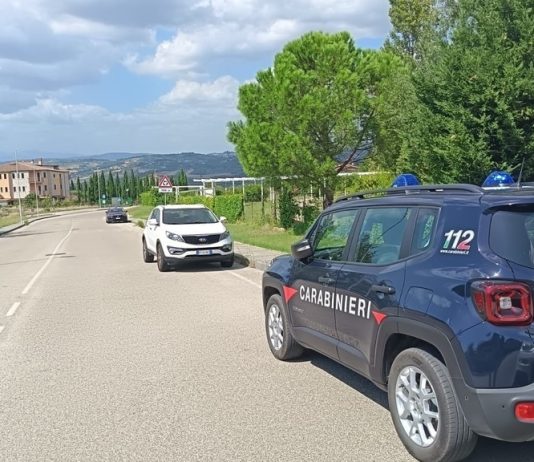 Uccide i due fratelli, poi si toglie la vita: il dramma familiare di Apice