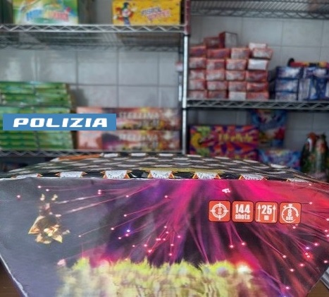 San Leucio del Sannio, Polizia sequestra 250 chili di fuochi d’artificio