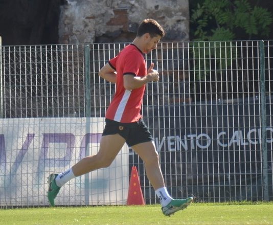 Simonetti più vicino al rientro, Floro Flores resta sul 4-3-3