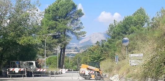 Frana in via delle Puglie, l’appello: “Riaprire in tempi rapidi”
