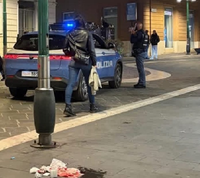 aggressione in centro polizia