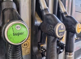 Carburanti, ecco quanti distributori fanno lo sconto su benzina e gasolio: la mappa regione per regione