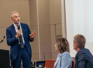 Sanità, Cappellacci (Affari sociali): “Dobbiamo spingerci verso il prima, prevenzione e diagnosi precoce”