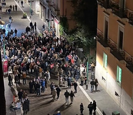 Mastelliani all’attacco: “Altro che adunata, è stata una riunione di condominio: il flop ci dice che la città non è con loro”