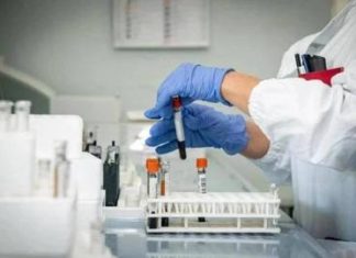 Cancro ovarico, pazienti: “Farmaco rimborsato ma test per accedervi non per tutti”