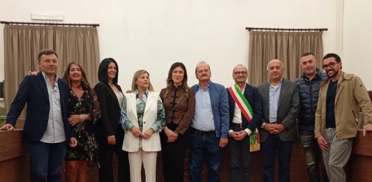 Montesarchio – Lavori completati: la sala consiliare diventa hi-tech