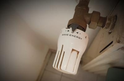 Chi decide gli orari del riscaldamento in condominio e come modificarli? Tutte le risposte